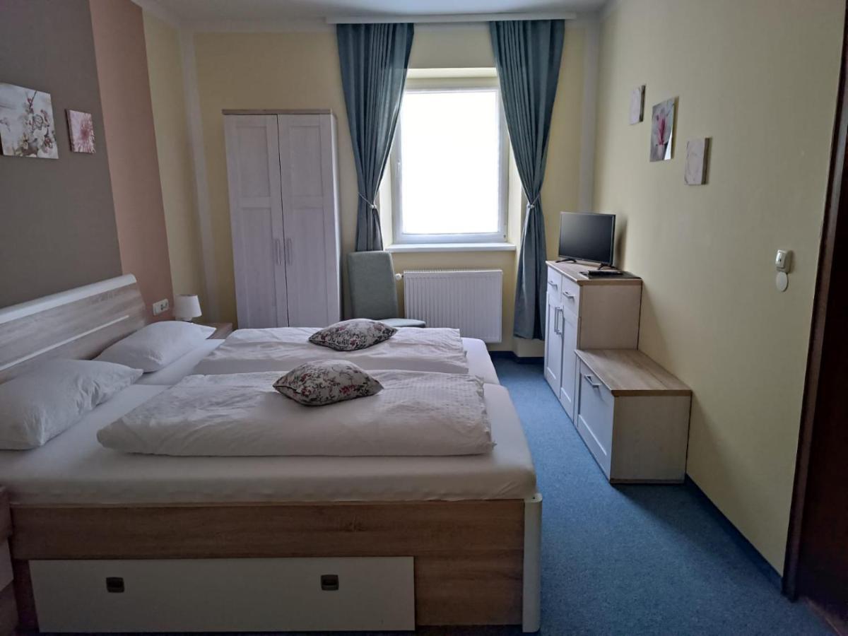 Garni Hotel Post Weissenstadt Ngoại thất bức ảnh