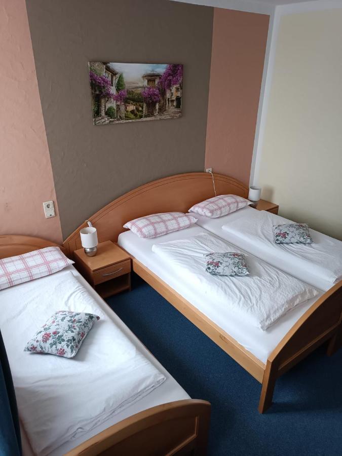 Garni Hotel Post Weissenstadt Ngoại thất bức ảnh