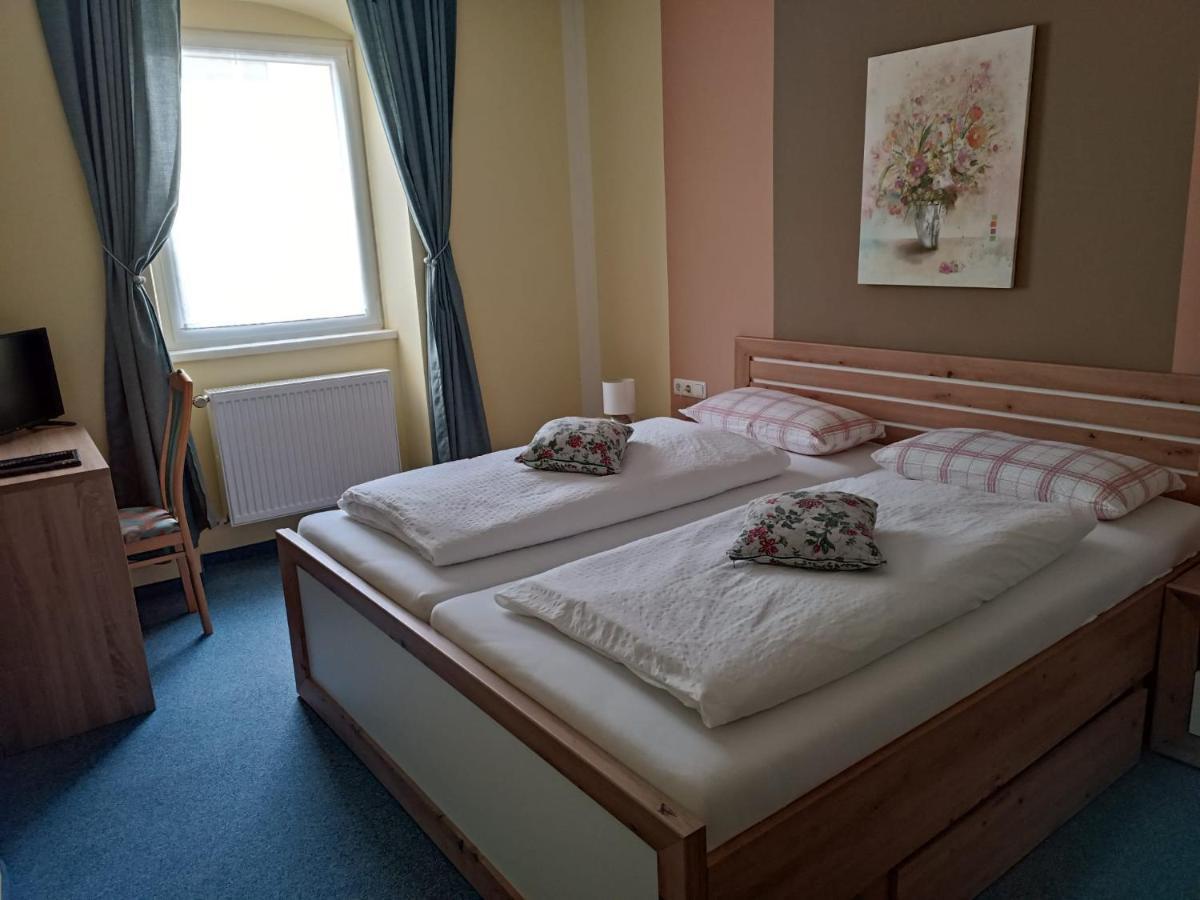 Garni Hotel Post Weissenstadt Ngoại thất bức ảnh