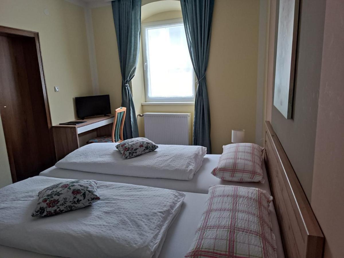 Garni Hotel Post Weissenstadt Ngoại thất bức ảnh