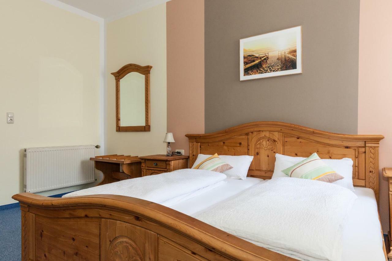 Garni Hotel Post Weissenstadt Ngoại thất bức ảnh